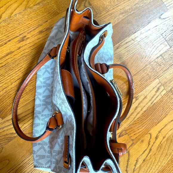 Michael Kors Large Hamilton - Picture 2 of 2